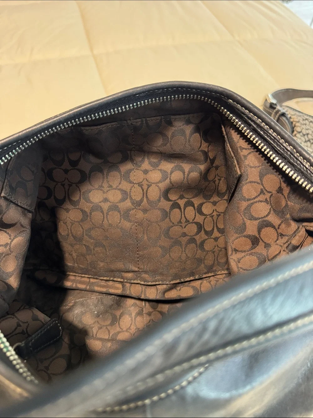 Coach Black Leather Shoulder Hobo